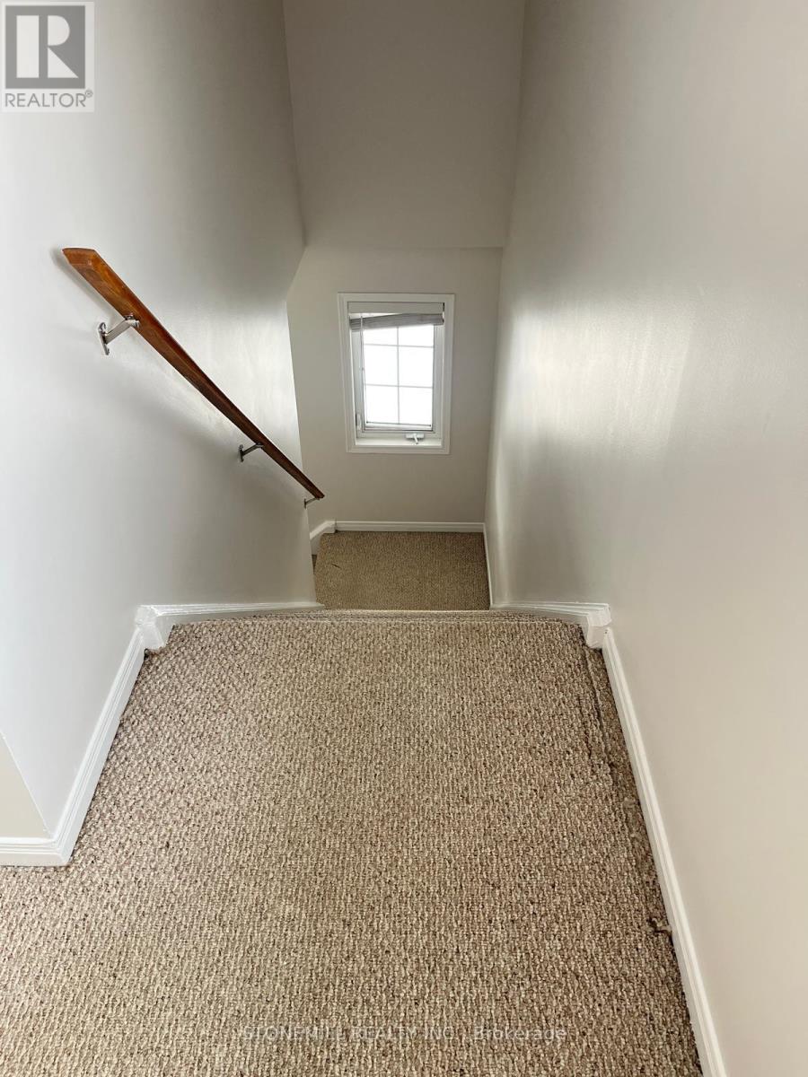 171 Highbrook Street, Kitchener, Ontario  N2E 3P6 - Photo 12 - X12830090