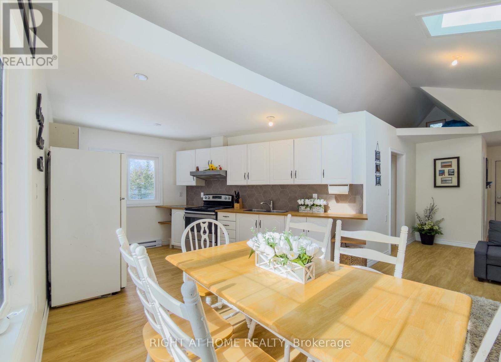 1861 Glamor Lake Road, Highlands East, Ontario  K0M 1R0 - Photo 11 - X12830092