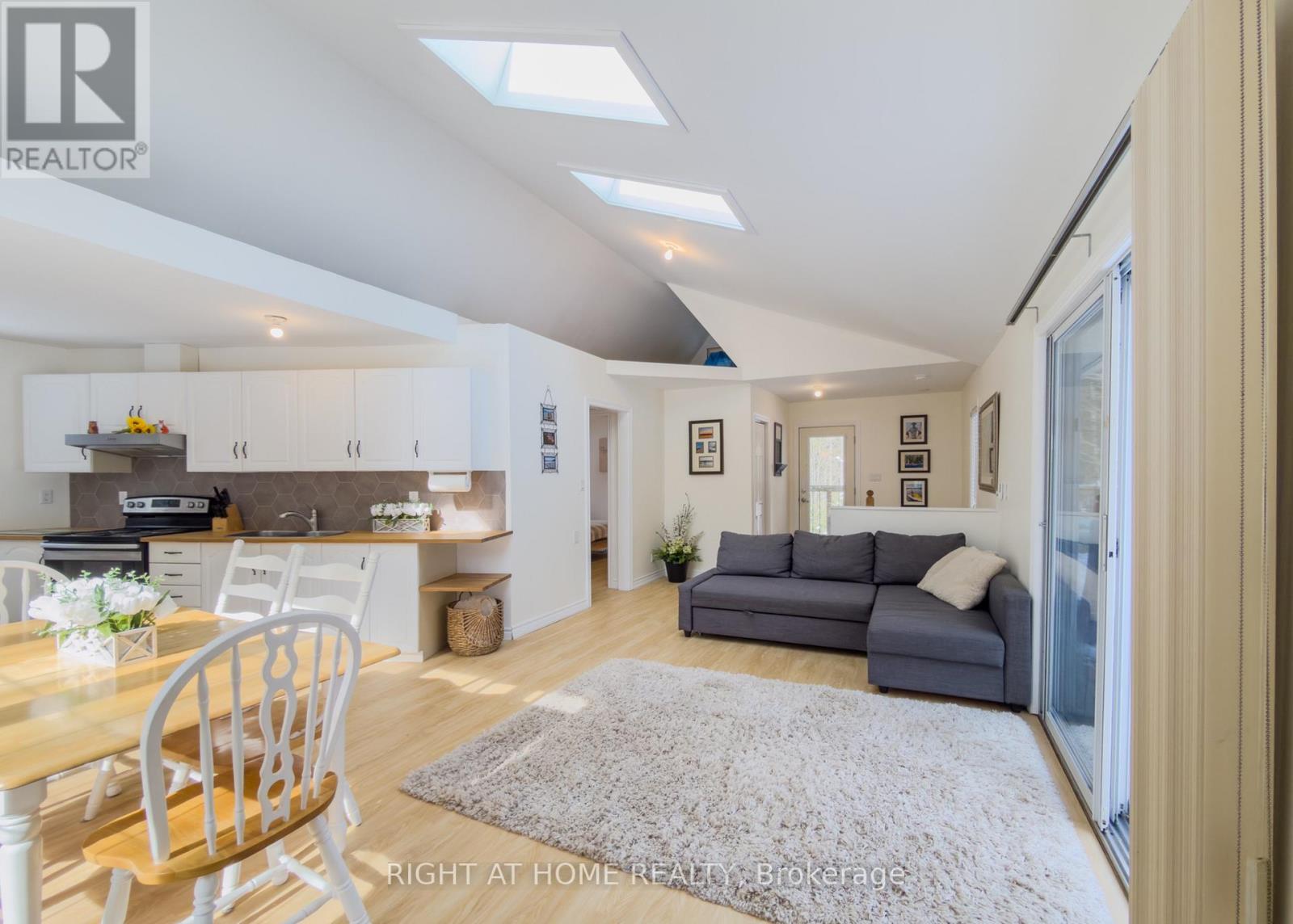 1861 Glamor Lake Road, Highlands East, Ontario  K0M 1R0 - Photo 13 - X12830092