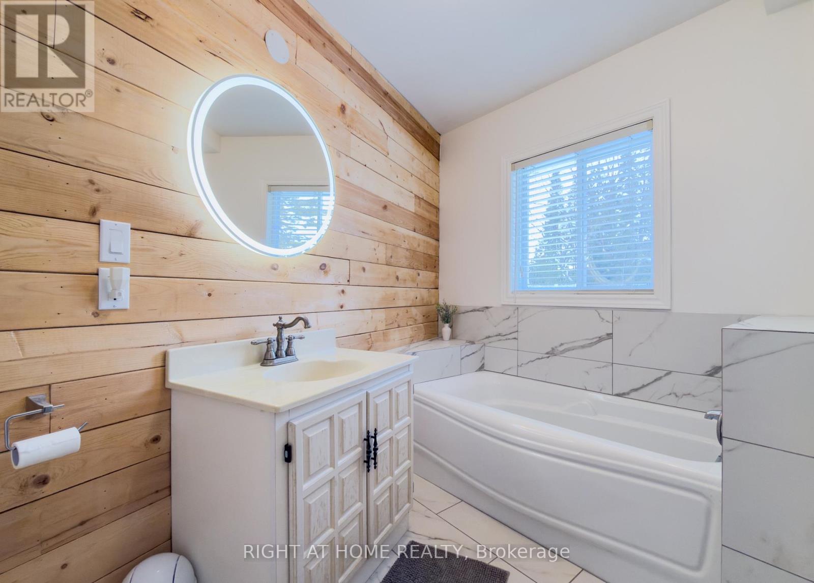 1861 Glamor Lake Road, Highlands East, Ontario  K0M 1R0 - Photo 17 - X12830092