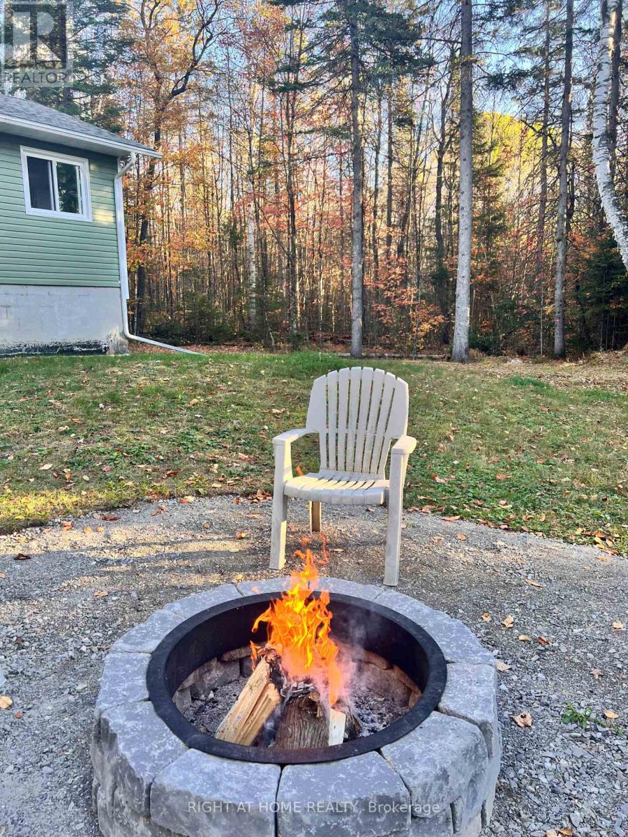 1861 Glamor Lake Road, Highlands East, Ontario  K0M 1R0 - Photo 39 - X12830092