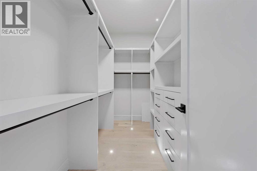 2838 34 Street Sw, Calgary, Alberta  T3E 2W9 - Photo 27 - A2284279