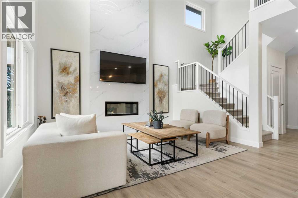 555 Clydesdale Way, Cochrane, Alberta  T4C 3B6 - Photo 16 - A2289425