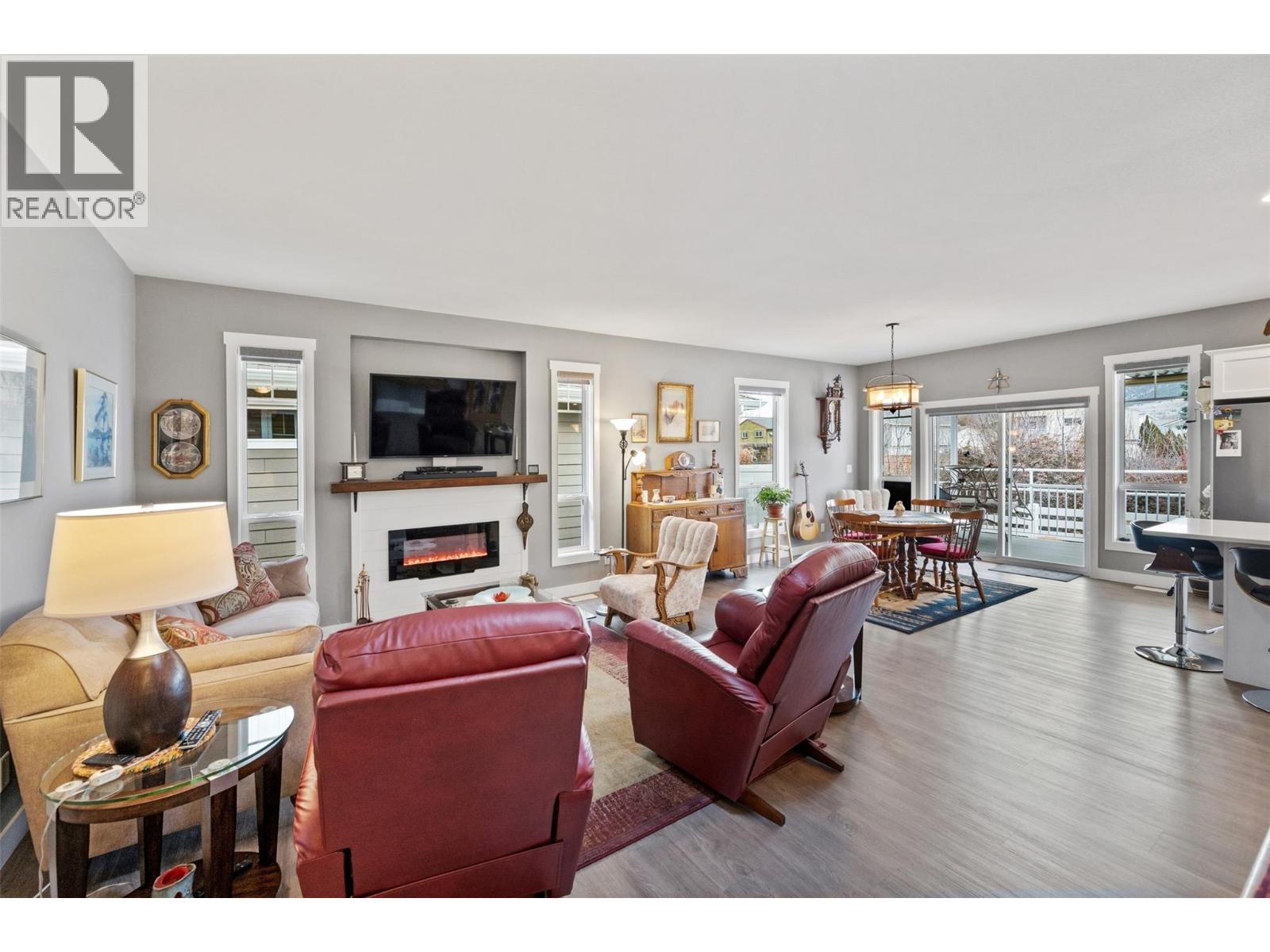 351 Warren Avenue W Unit# 24, Penticton, British Columbia  V2A 3N2 - Photo 4 - 10377483