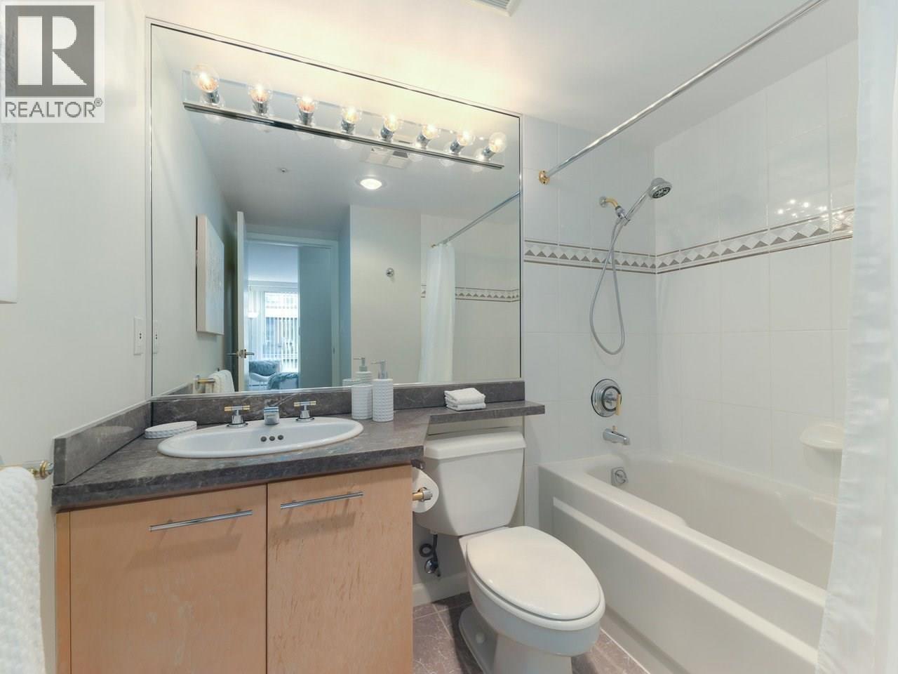 10a 199 Drake Street, Vancouver, British Columbia  V6Z 2T9 - Photo 17 - R3094374