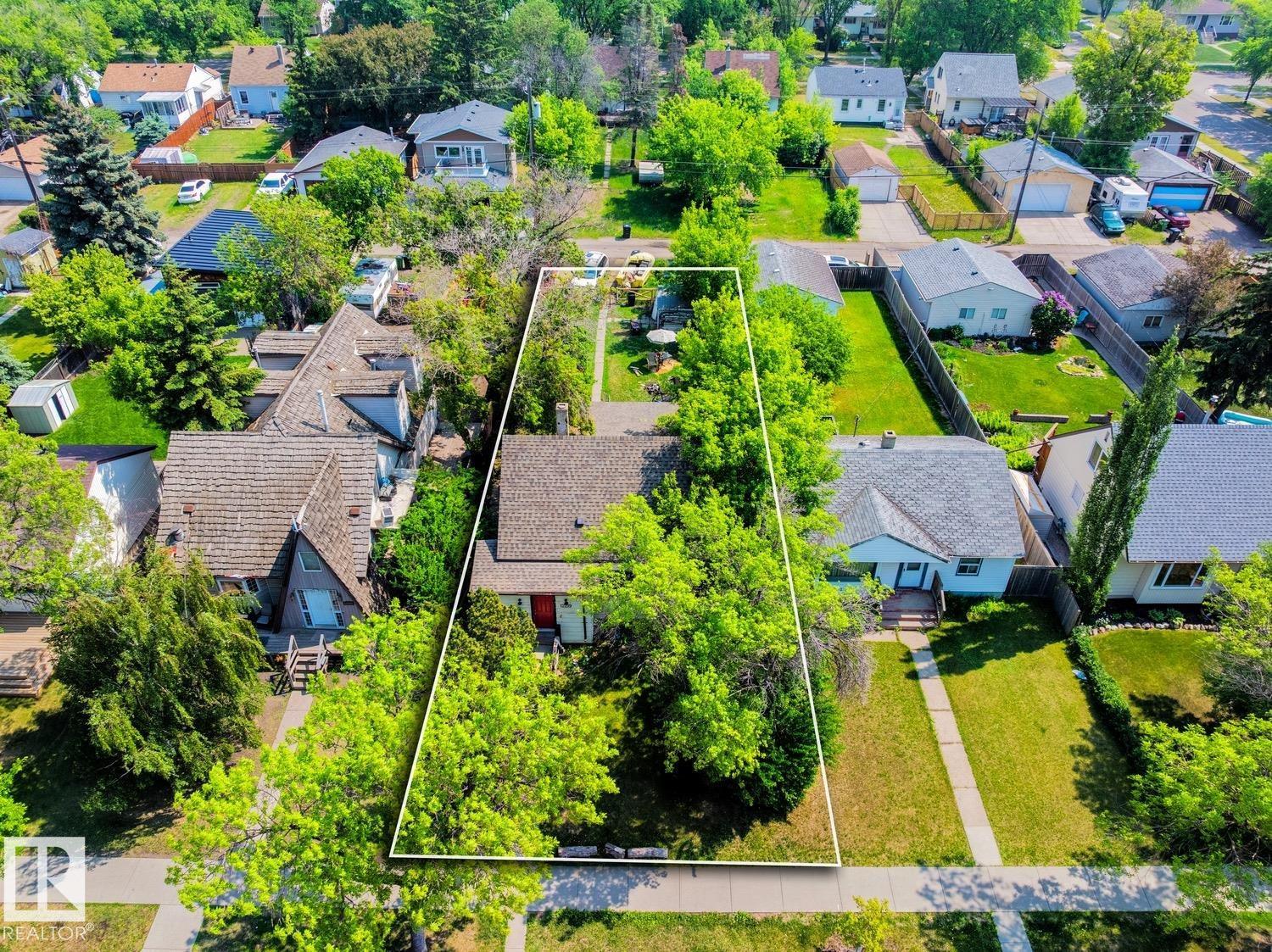 12219 107 St Nw, Edmonton, Alberta  T5G 2S9 - Photo 2 - E4468459