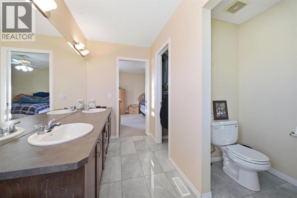 93 Copperleaf Way Se, Calgary, Alberta  T2Z 0H9 - Photo 29 - A2288760