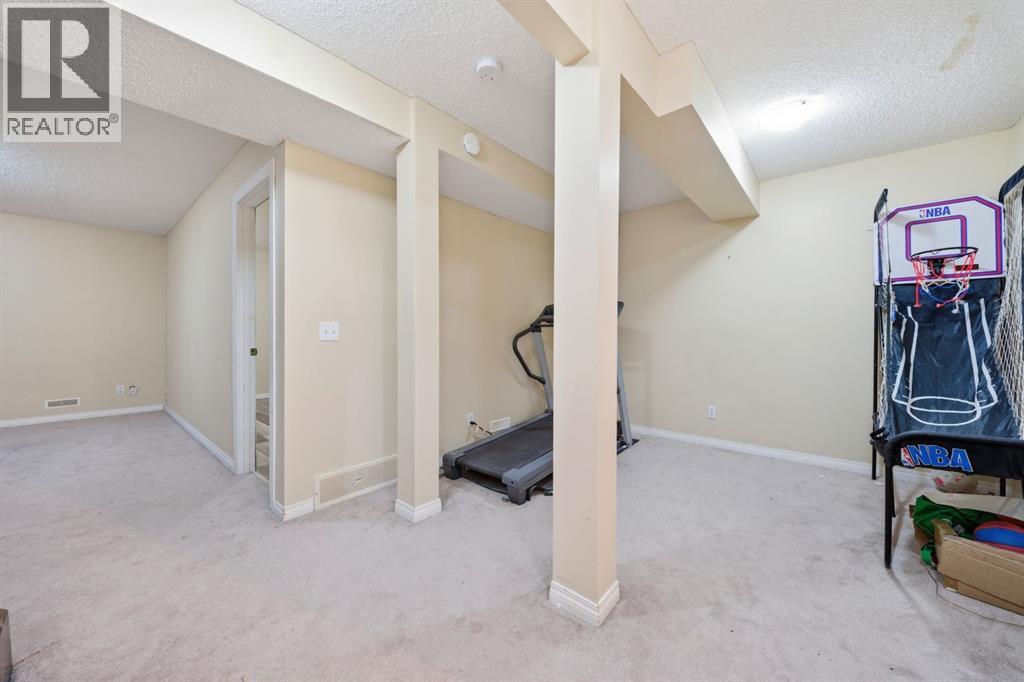 93 Copperleaf Way Se, Calgary, Alberta  T2Z 0H9 - Photo 36 - A2288760