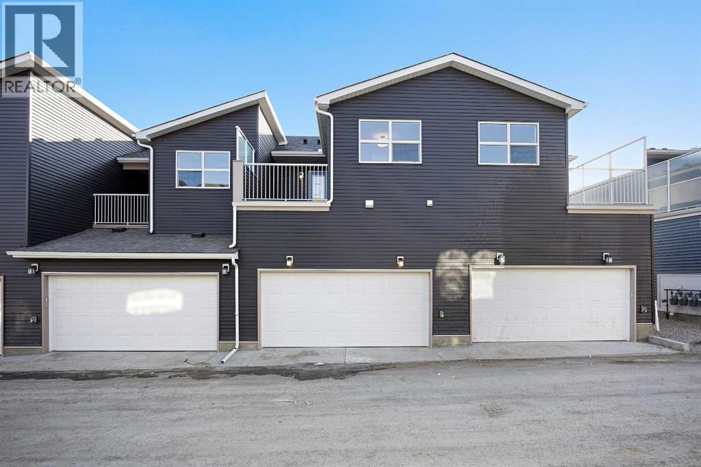 2226 Bayview Drive Sw, Airdrie, Alberta  T4B 5N4 - Photo 38 - A2289337