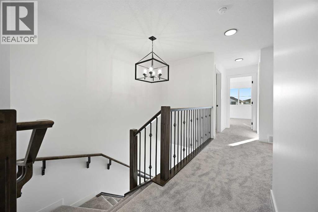 2226 Bayview Drive Sw, Airdrie, Alberta  T4B 5N4 - Photo 18 - A2289337