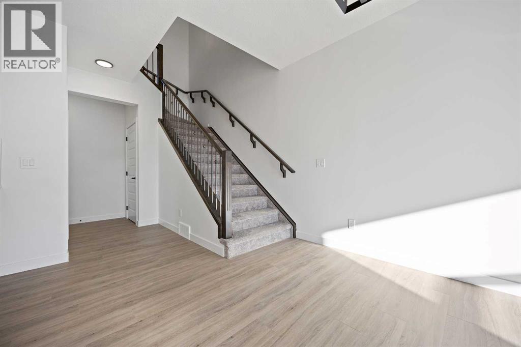 2226 Bayview Drive Sw, Airdrie, Alberta  T4B 5N4 - Photo 17 - A2289337