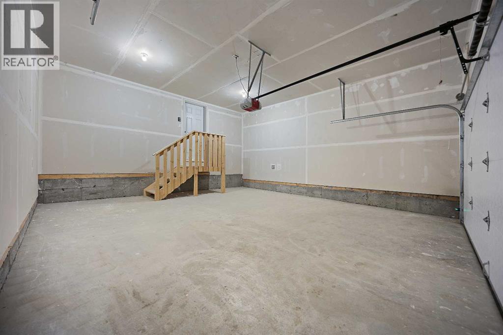 2226 Bayview Drive Sw, Airdrie, Alberta  T4B 5N4 - Photo 37 - A2289337