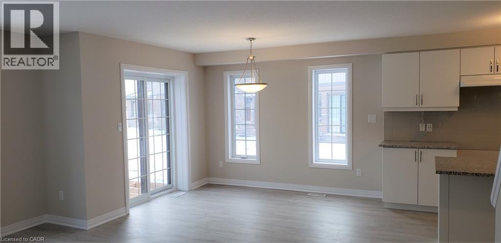 75 Fenside Street, Kitchener, Ontario  N2P 0J5 - Photo 4 - 40808315