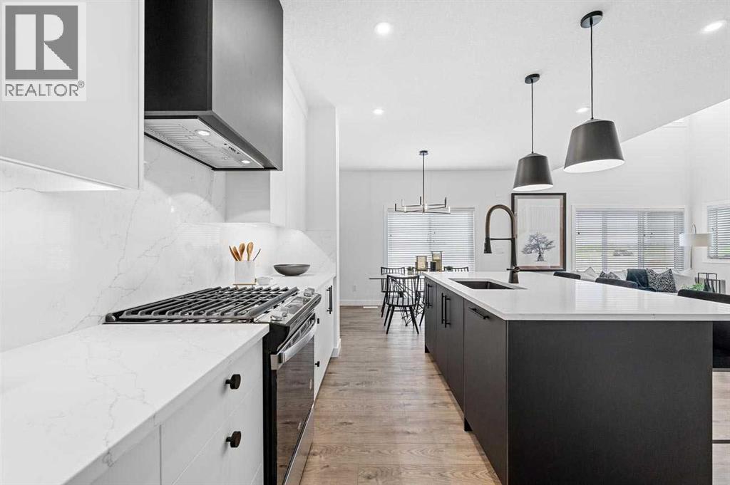 447 Dawson Terrace, Chestermere, Alberta  T1X 1Z7 - Photo 3 - A2285082