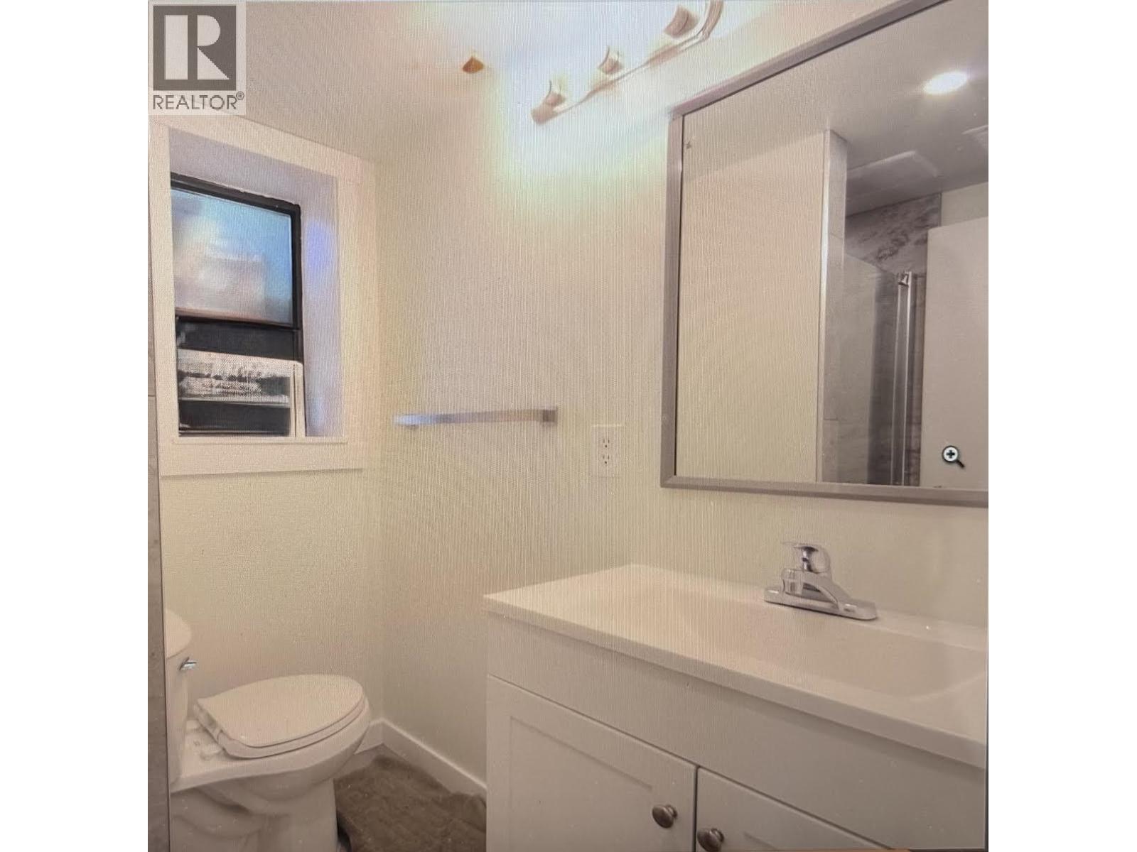 8356 Elliot Street, Vancouver, British Columbia  V5S 2P2 - Photo 5 - R3093371