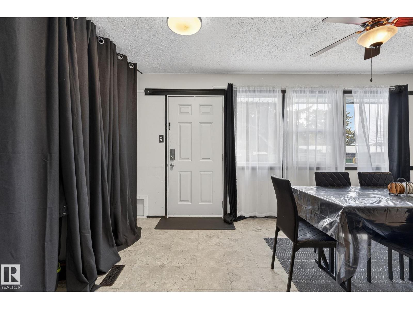 105 Village On The Green Gr Nw, Edmonton, Alberta  T5A 1H2 - Photo 24 - E4475319