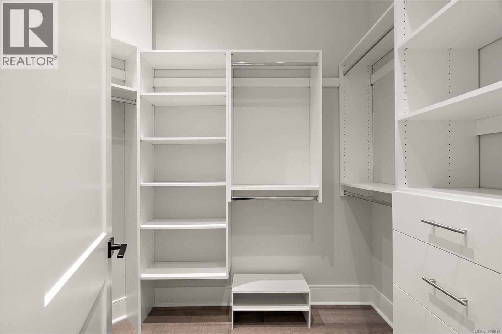 2251 Frost Ave, Sidney, British Columbia  V8L 1P7 - Photo 15 - 1026812