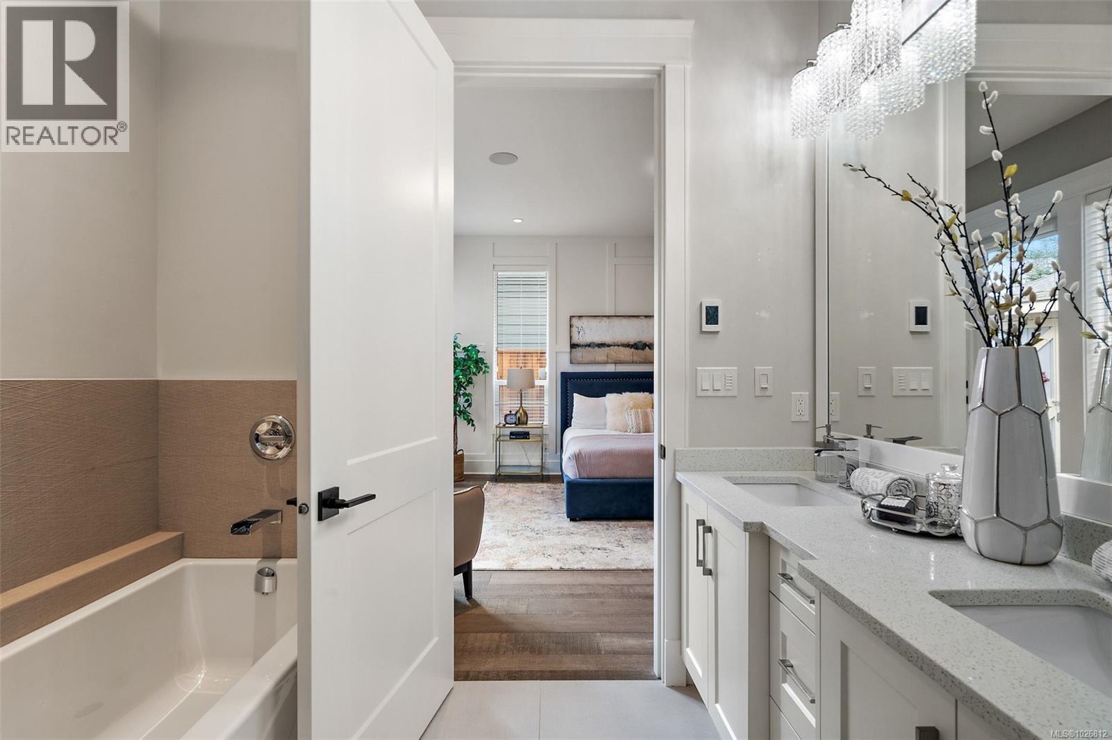 2251 Frost Ave, Sidney, British Columbia  V8L 1P7 - Photo 21 - 1026812