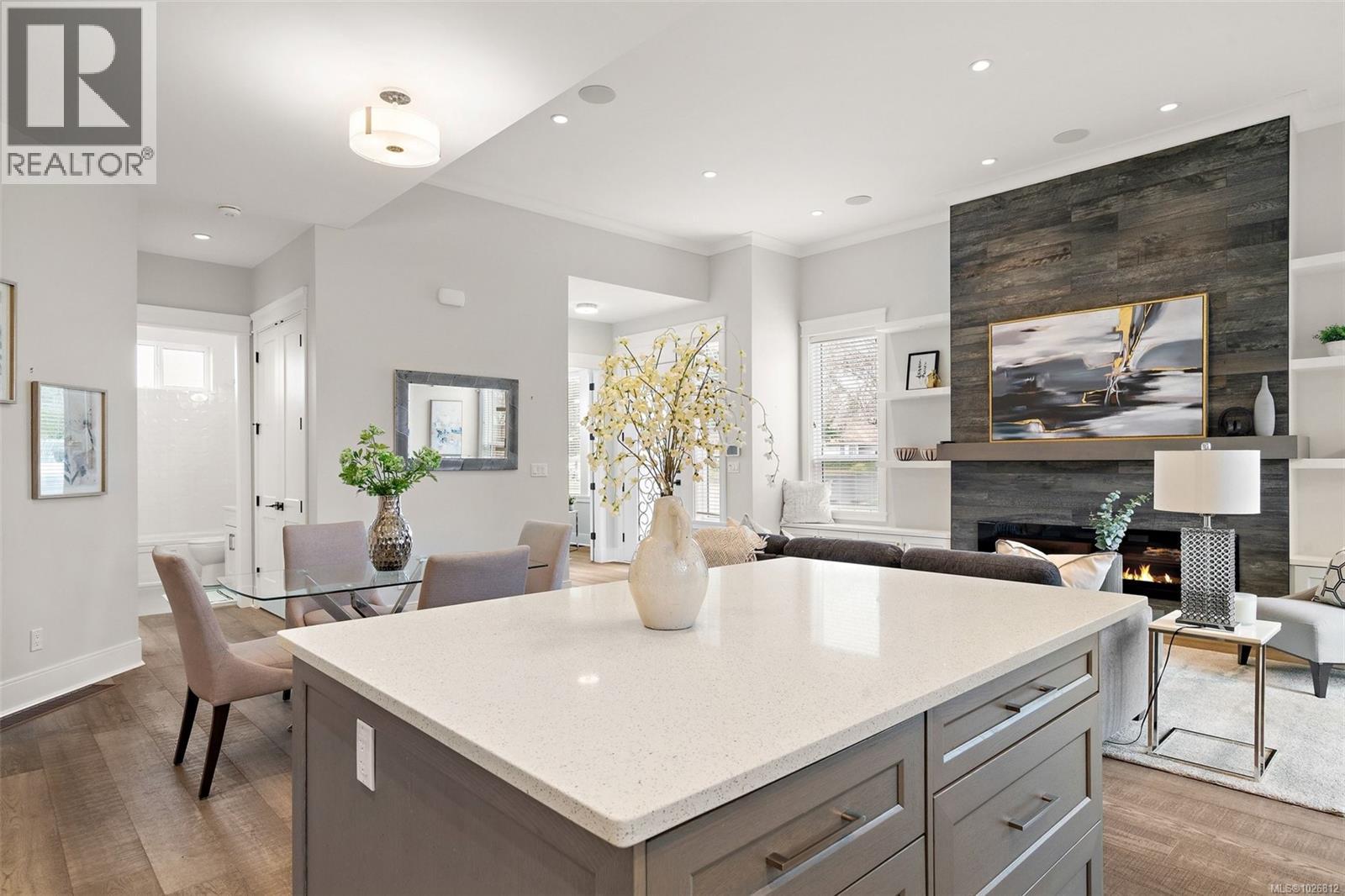 2251 Frost Ave, Sidney, British Columbia  V8L 1P7 - Photo 4 - 1026812