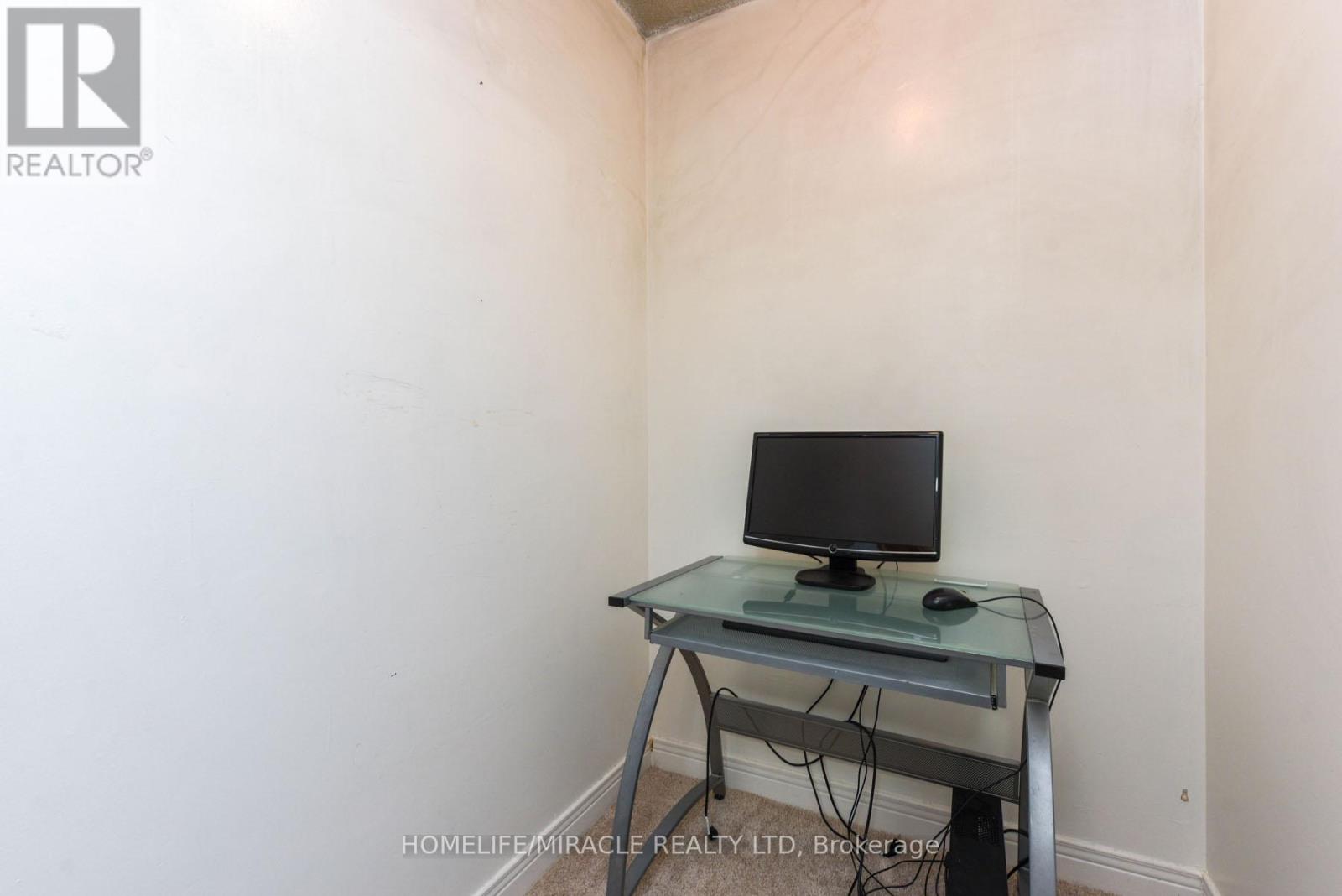 2005 - 18 Knightsbridge Road, Brampton, Ontario  L6T 3X5 - Photo 26 - W12809506