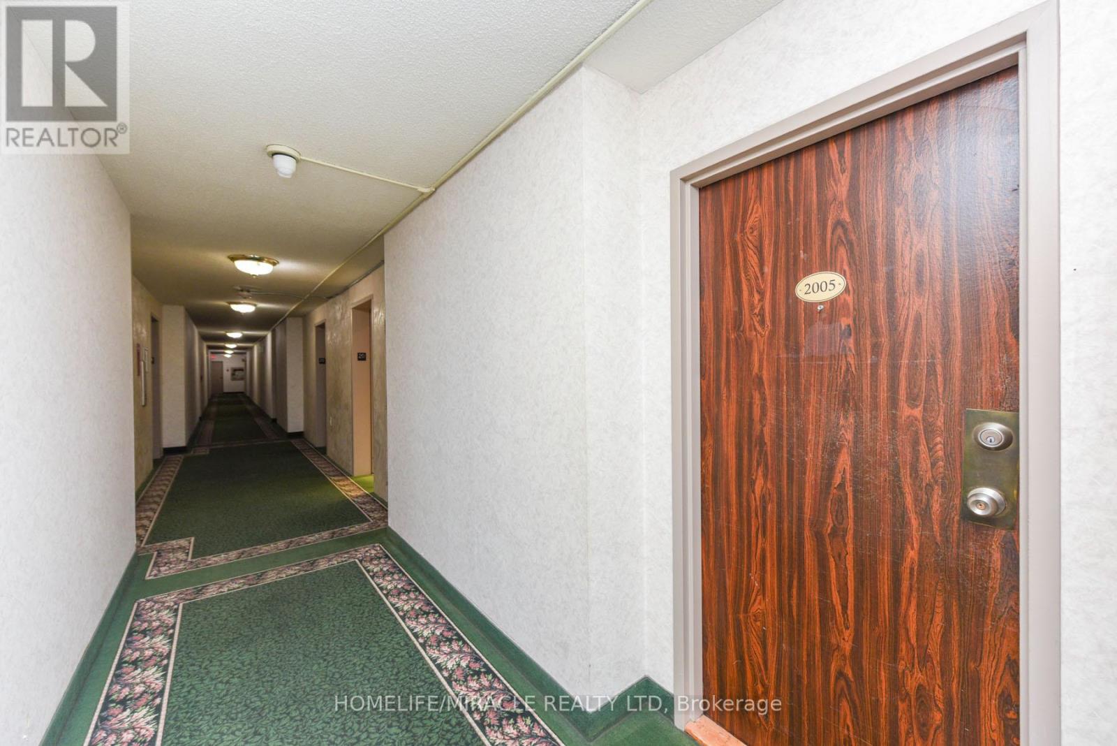 2005 - 18 Knightsbridge Road, Brampton, Ontario  L6T 3X5 - Photo 40 - W12809506