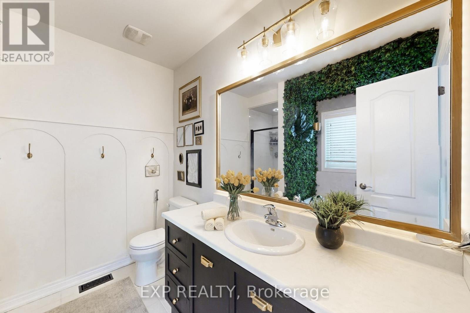 61 Buchanan Crescent, Brampton, Ontario  L6X 5M4 - Photo 22 - W12825916