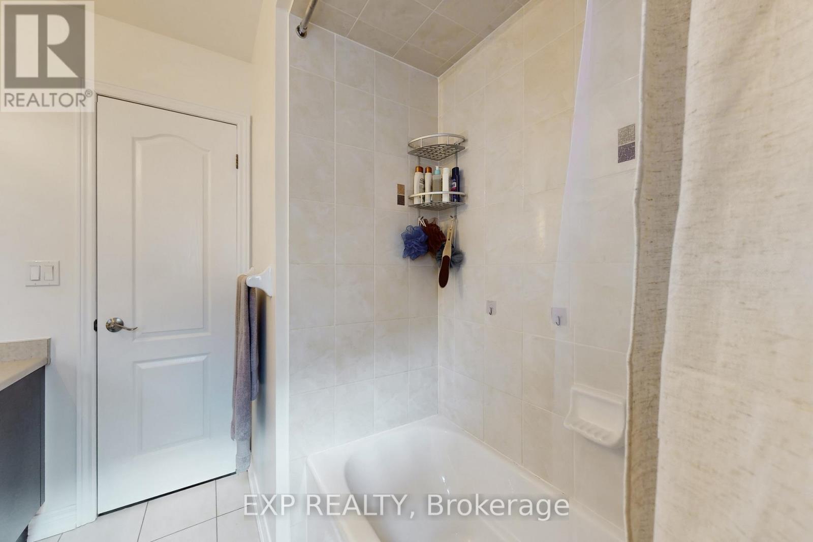 61 Buchanan Crescent, Brampton, Ontario  L6X 5M4 - Photo 37 - W12825916