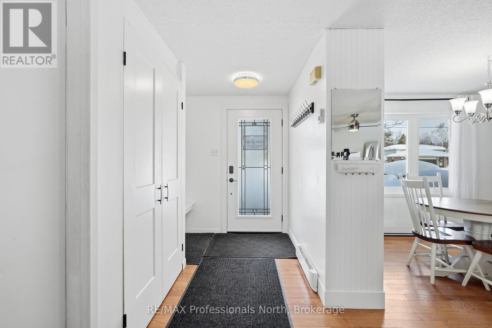 26 Maypark Drive, Bracebridge, Ontario  P1L 1C3 - Photo 14 - X12830124