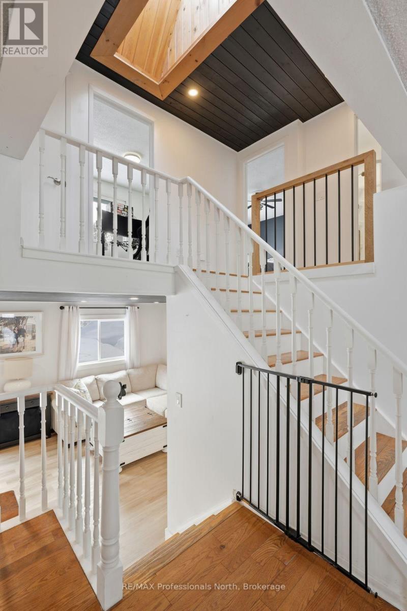 26 Maypark Drive, Bracebridge, Ontario  P1L 1C3 - Photo 24 - X12830124