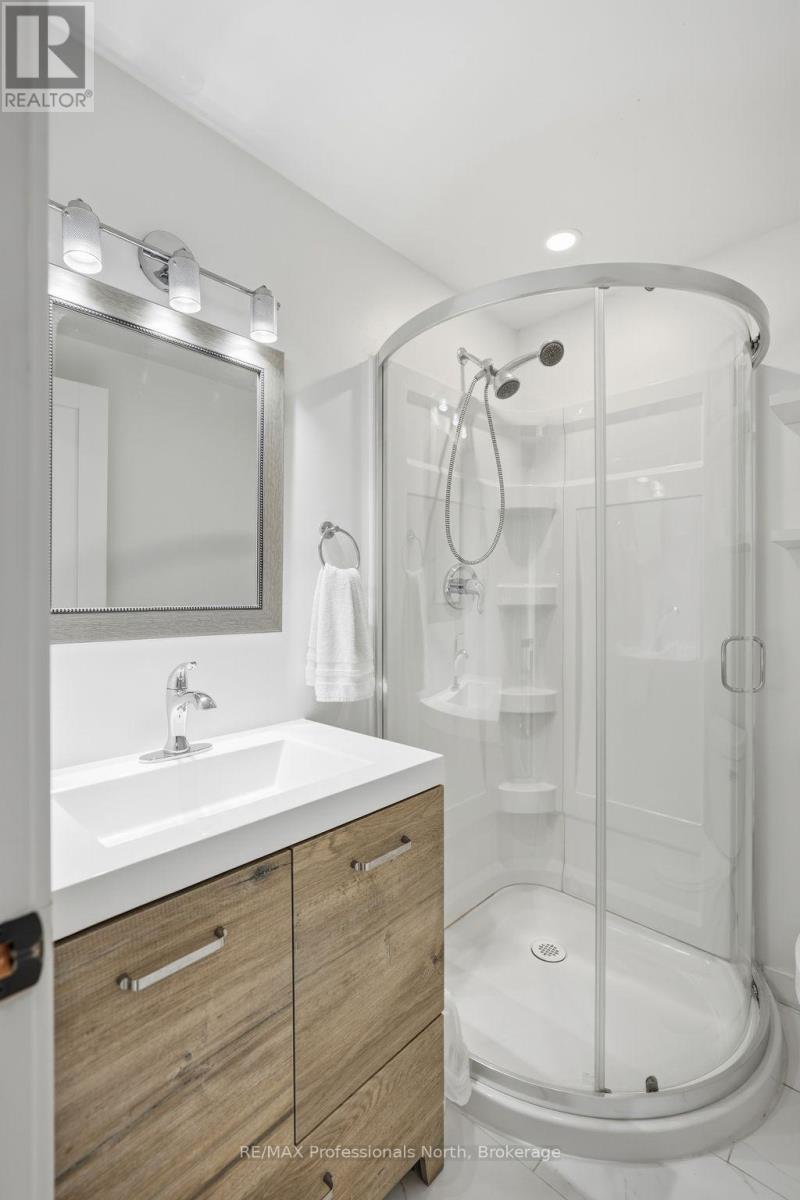 26 Maypark Drive, Bracebridge, Ontario  P1L 1C3 - Photo 44 - X12830124