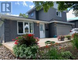 26 MAYPARK DRIVE, Bracebridge, Ontario