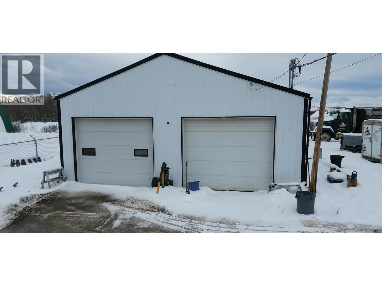 9937 17 Street, Dawson Creek, British Columbia  V1G 4B7 - Photo 2 - 10377435