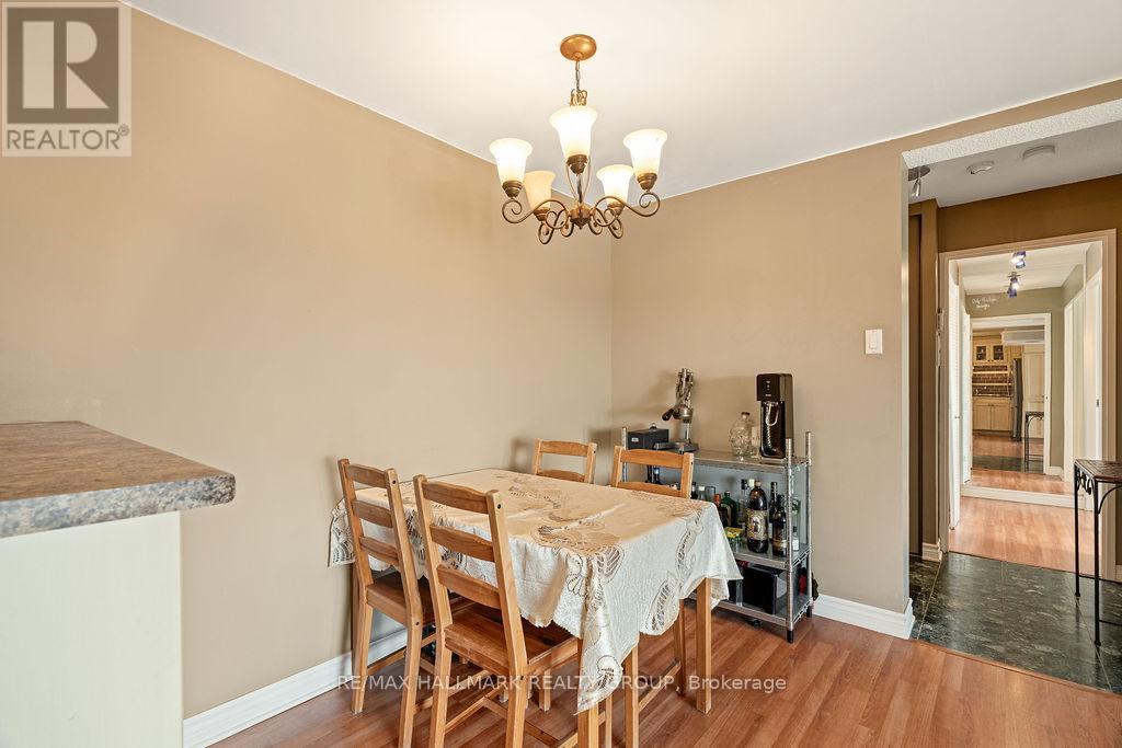 502 - 915 Elmsmere Road, Ottawa, Ontario  K1J 8H8 - Photo 13 - X12830182