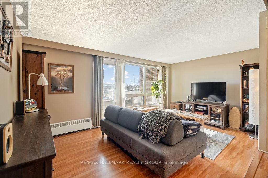 502 - 915 Elmsmere Road, Ottawa, Ontario  K1J 8H8 - Photo 15 - X12830182