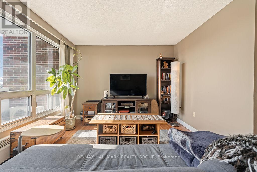 502 - 915 Elmsmere Road, Ottawa, Ontario  K1J 8H8 - Photo 16 - X12830182