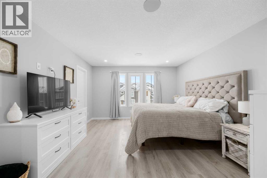 92 Wolf Gate, Okotoks, Alberta  T1S 5T9 - Photo 13 - A2288264