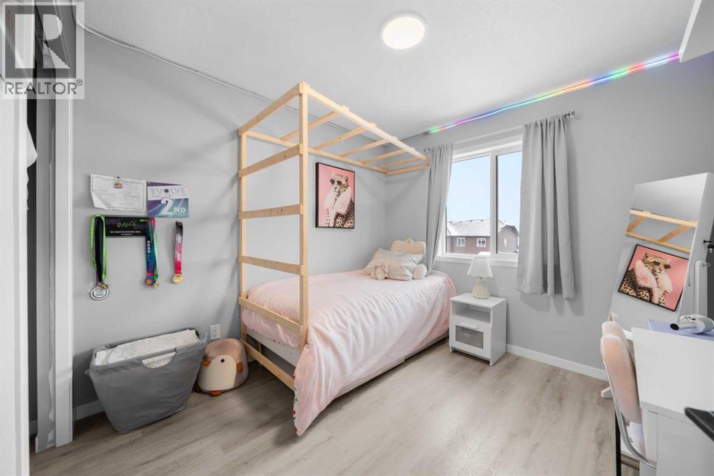 92 Wolf Gate, Okotoks, Alberta  T1S 5T9 - Photo 18 - A2288264