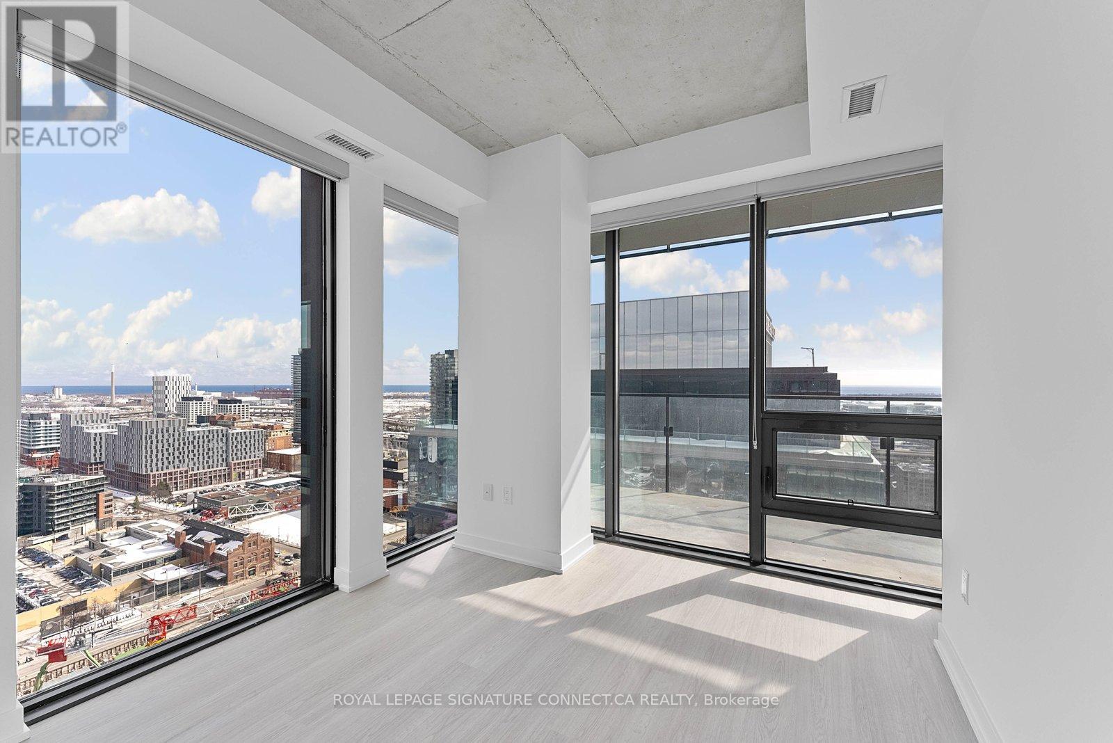 2402 - 284 King Street E, Toronto, Ontario  M5A 1K4 - Photo 7 - C12830166