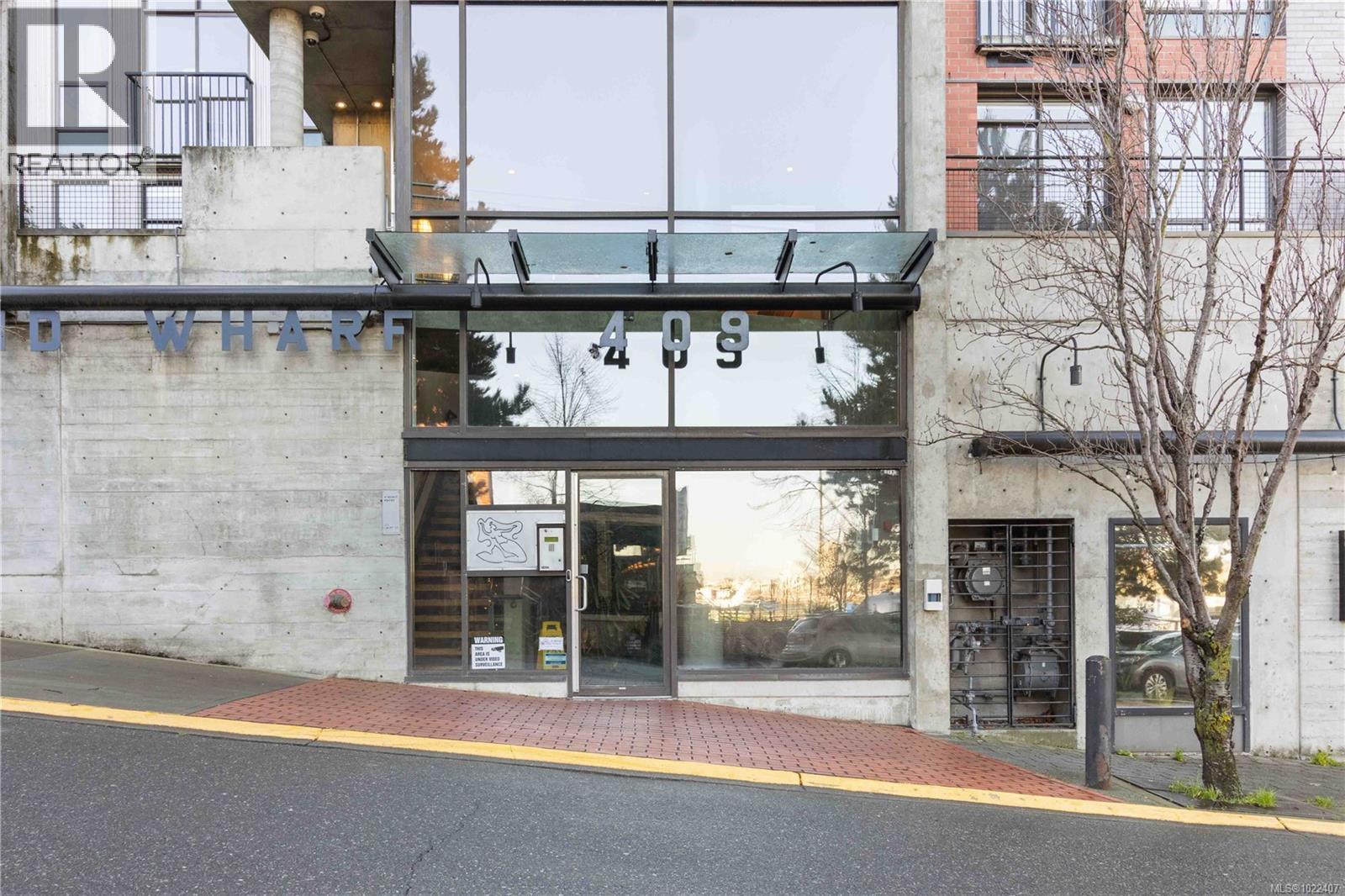 117 409 Swift St, Victoria, British Columbia  V8W 1S2 - Photo 3 - 1022407