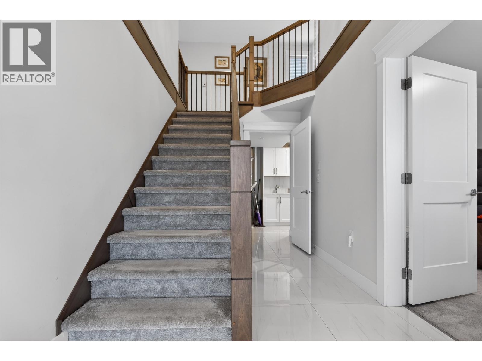 20180 Stanton Avenue, Maple Ridge, British Columbia  V2X 0E4 - Photo 7 - R3086455