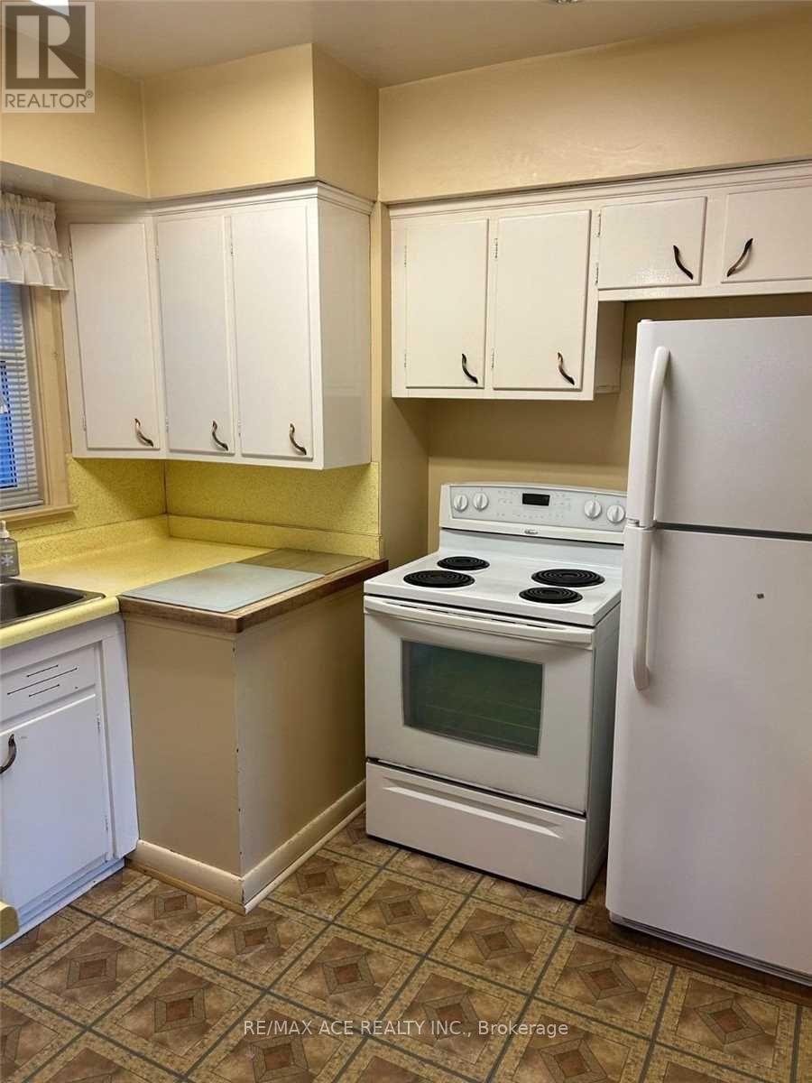 Main - 129 Confederation Drive, Toronto (Woburn), Ontario  M1G 1A4 - Photo 7 - E12830156