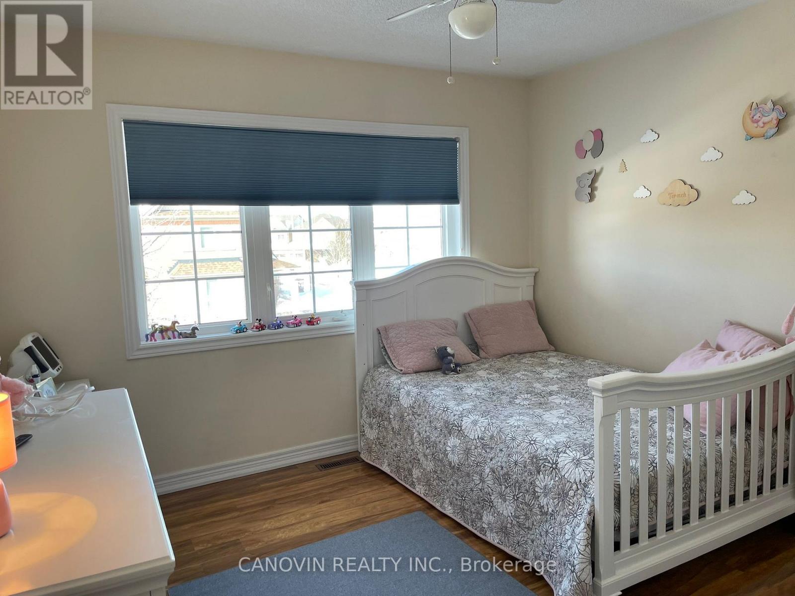 17 Waldron Crescent, Richmond Hill, Ontario  L4E 4A3 - Photo 19 - N12830140