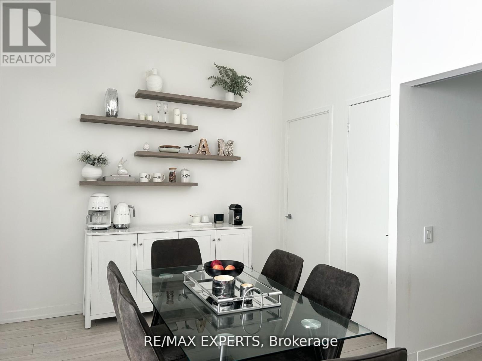 Th05 - 9 Buttermill Avenue W, Vaughan (Vaughan Corporate Centre), Ontario  L4K 0M5 - Photo 8 - N12830208