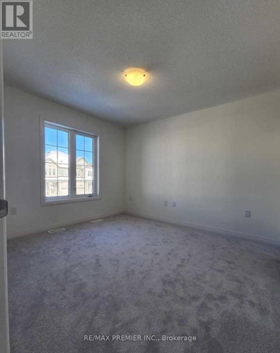 72 West Oak Trail, Barrie, Ontario  L9J 0K8 - Photo 15 - S12830186