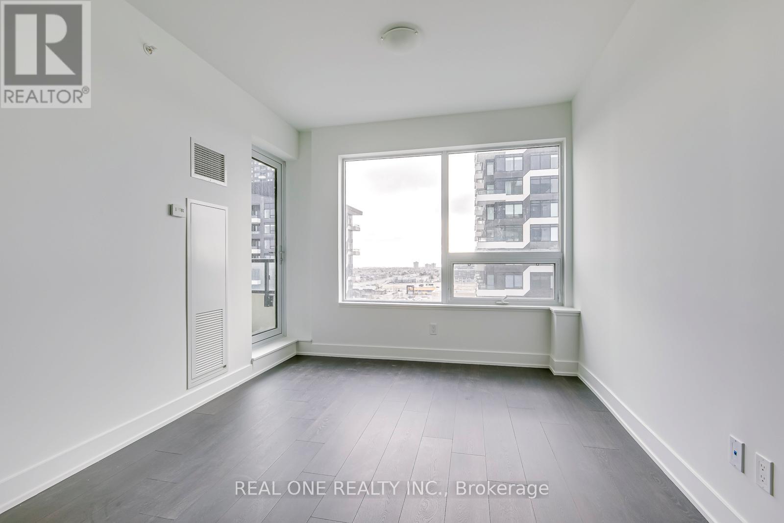 911 - 2489 Taunton Road, Oakville, Ontario  L6H 3R9 - Photo 11 - W12830168