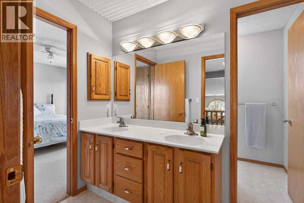 116 Hampshire Grove Nw, Calgary, Alberta  T3A 5A5 - Photo 31 - A2282445