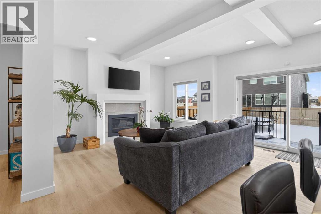 553 Baywater Manor Sw, Airdrie, Alberta  T4B 5R7 - Photo 8 - A2284743