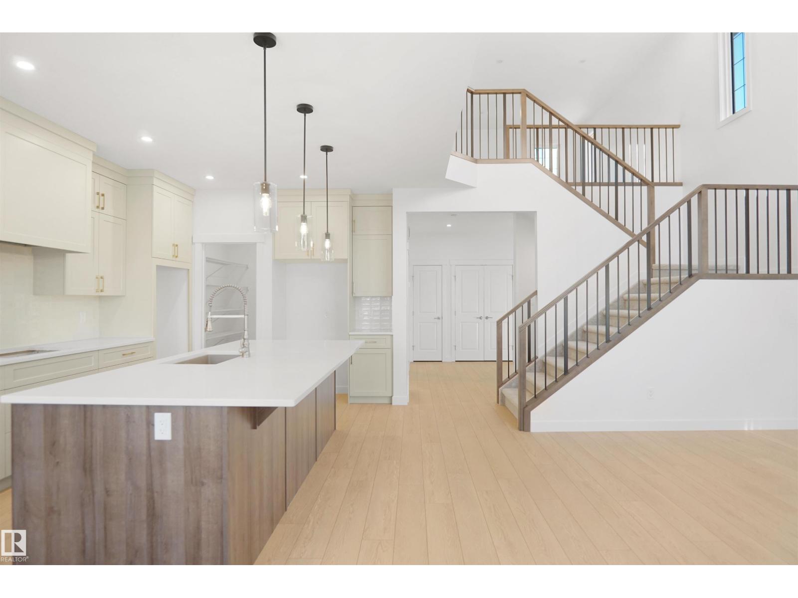 20608 27 Av Nw, Edmonton, Alberta  T6M 1P2 - Photo 8 - E4475323