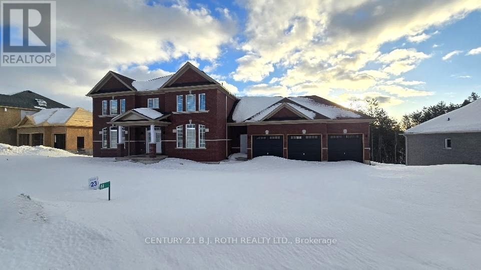 61 Ruby Ridge, Oro-Medonte, Ontario  L0L 2E0 - Photo 1 - S12611886