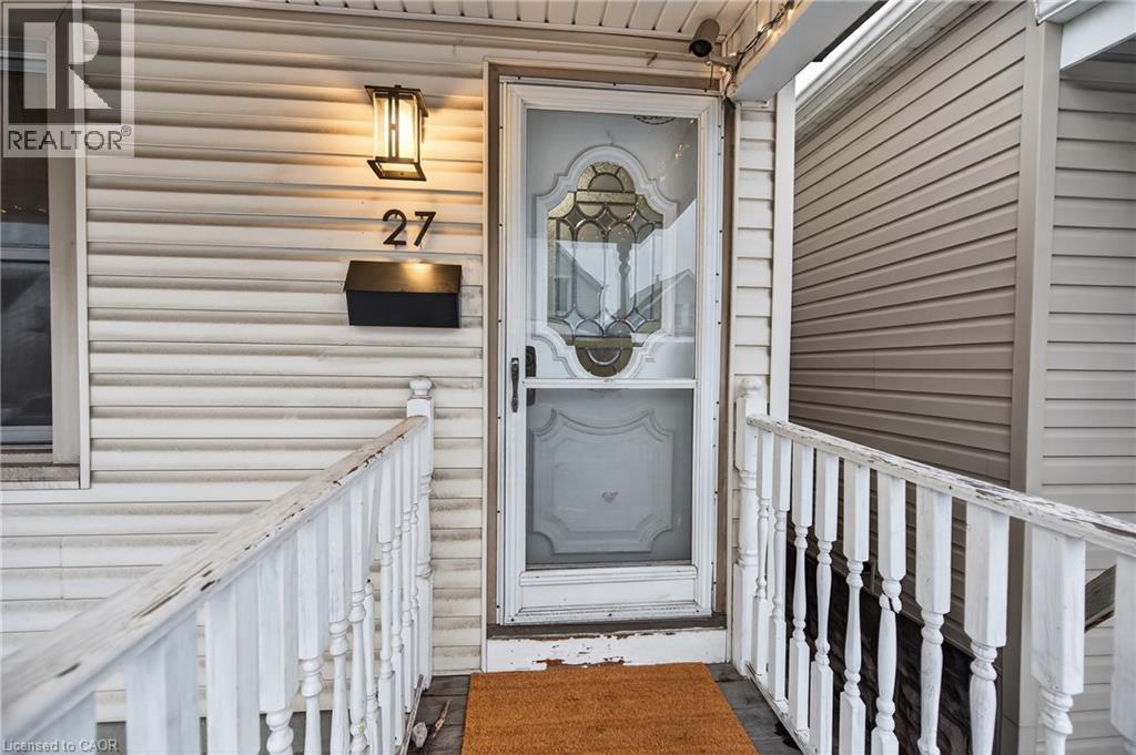 27 Mayflower Avenue, Hamilton, Ontario  L8L 2K5 - Photo 5 - 40807363
